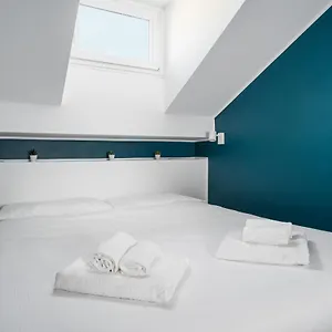 Appartamento Design Attic Porta Venezia 65m2 - Self Check-in, Milano