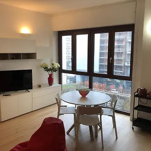 Music House - Carozzi Apartment
