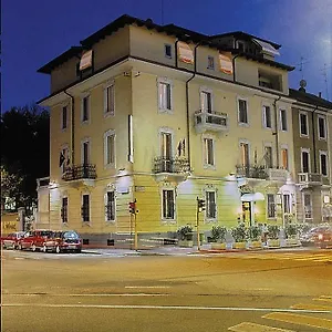 Szálloda Florence, Milánó