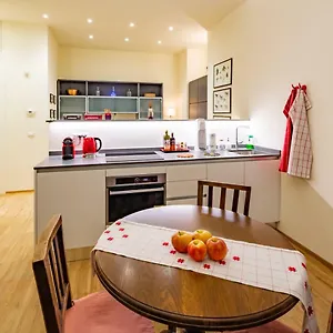 Appartement La Casa Colorata - Flats In - Bocconi, Milaan